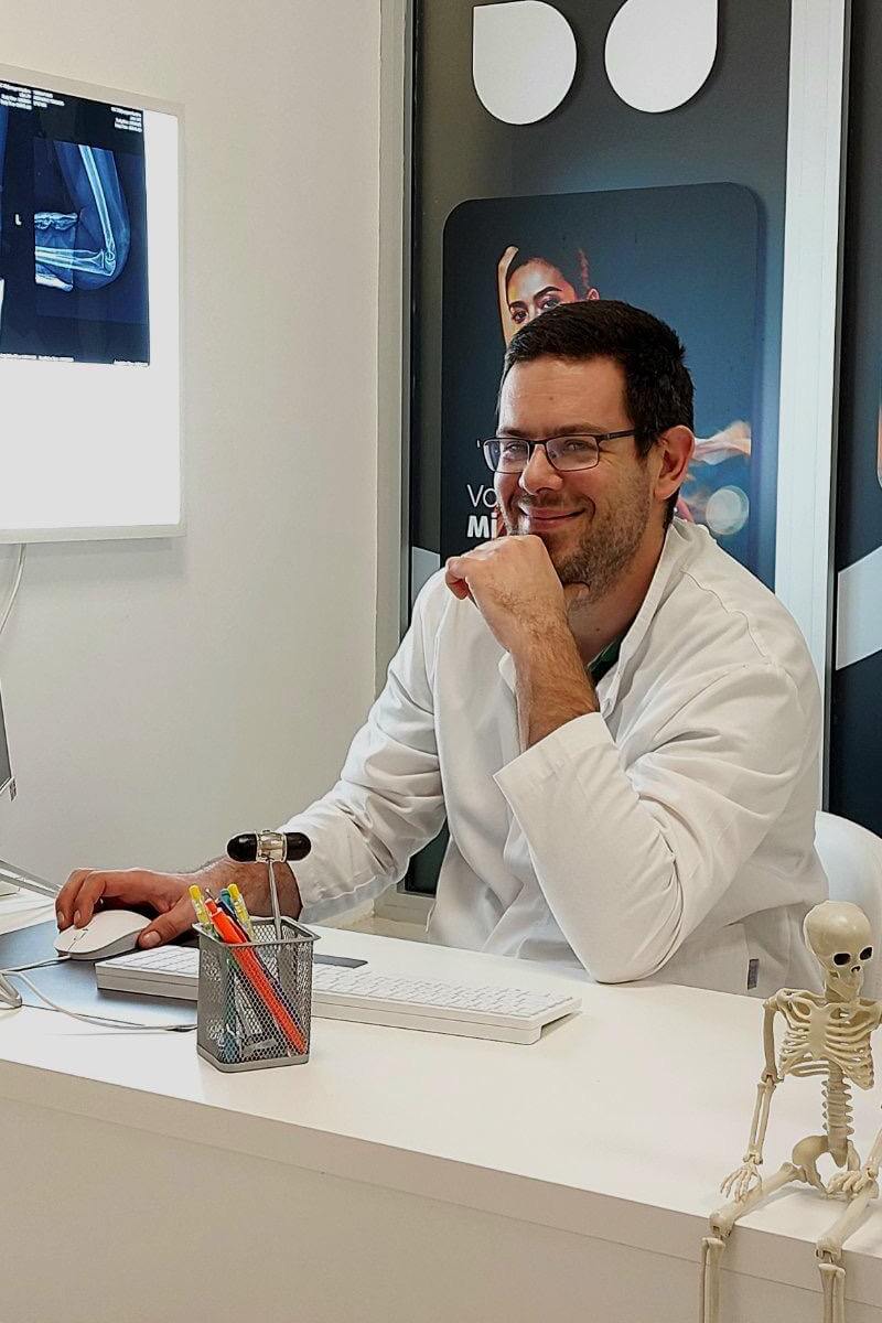 Dr spec. Mikan Lazović - MIMEDICAL