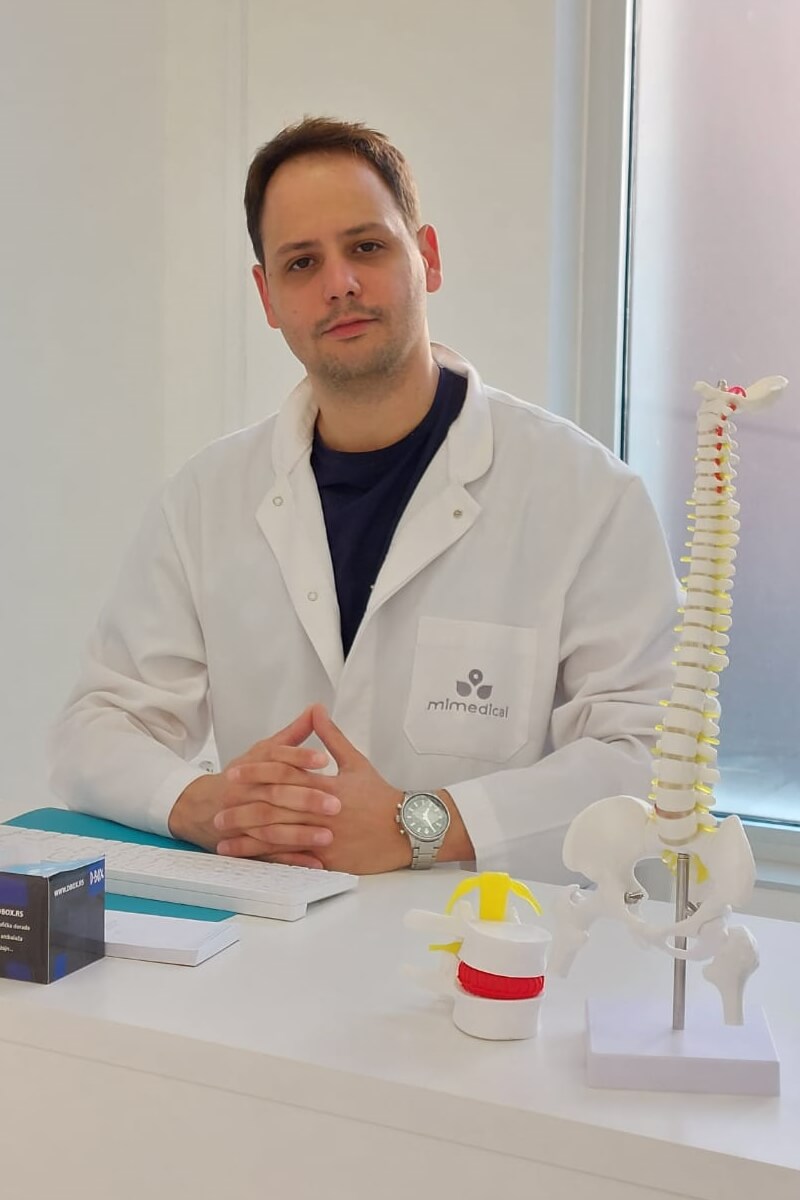 Dr spec. Uroš Novaković - MIMEDICAL